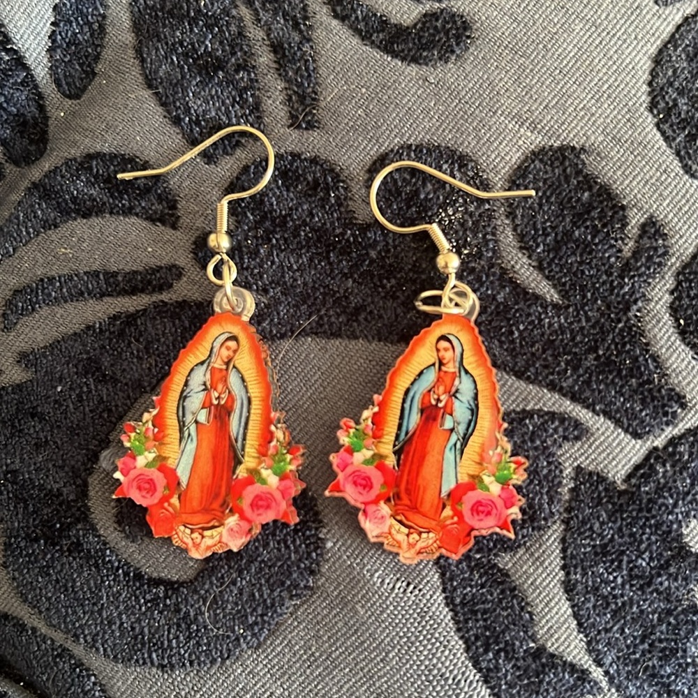 Virgin Mary Floral Earrings - Picture 2 of 6
